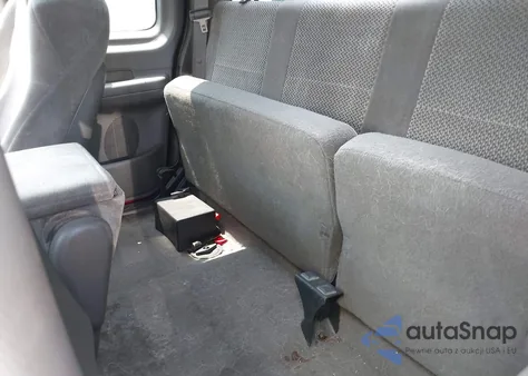 2002 Ford F-150 Lariat/Xl/Xlt из США, поврежденный, VIN 1FTRX17L72NB16844